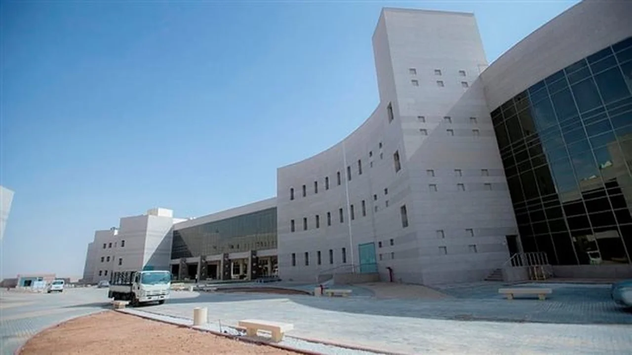 جامعة القصيم تعتمد نظام الدراسة عن بعد نتيجة تقلبات الأحوال الجوية